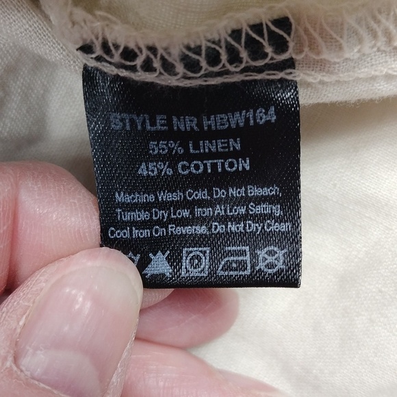 Harve Bernard women's button 3/4 sleeved top size small - Picture 4 of 9